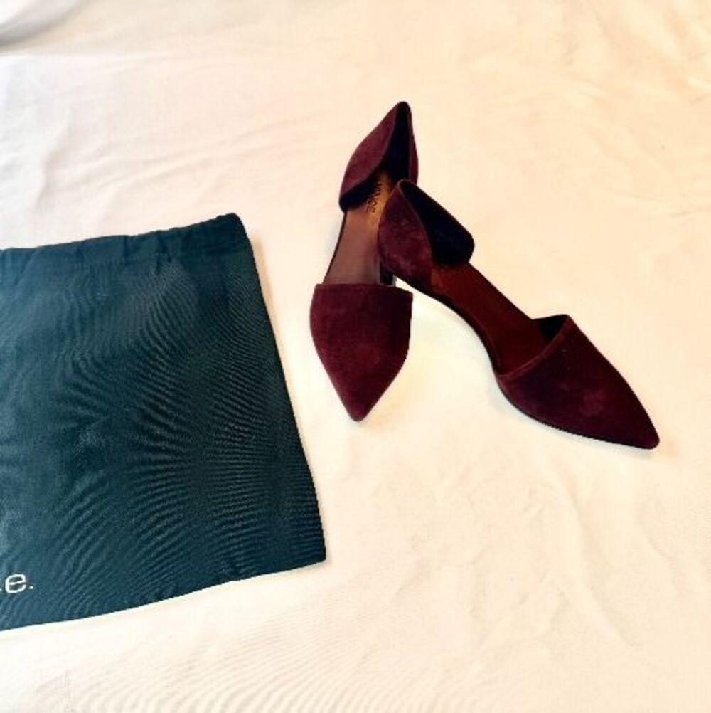 NEW VINCE burgundy suede D'orsay pumps size 7.5M